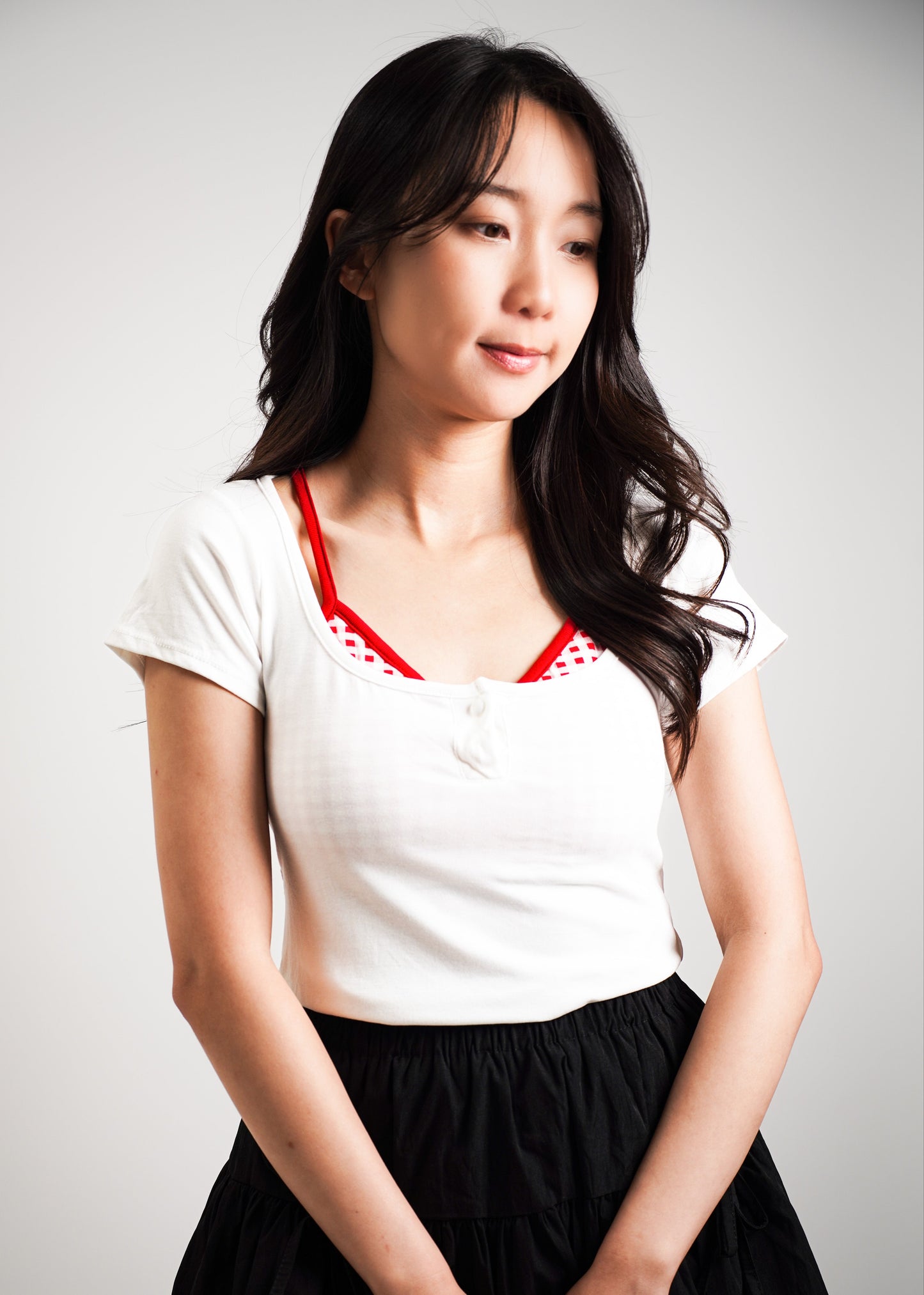 Fake Two-Piece Scoop Neck Tee with Inner Vest