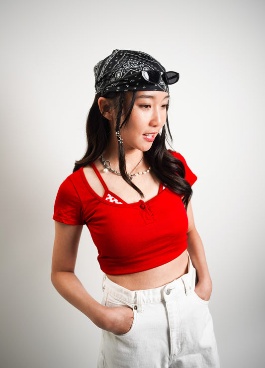 Fake Two-Piece Scoop Neck Tee with Inner Vest