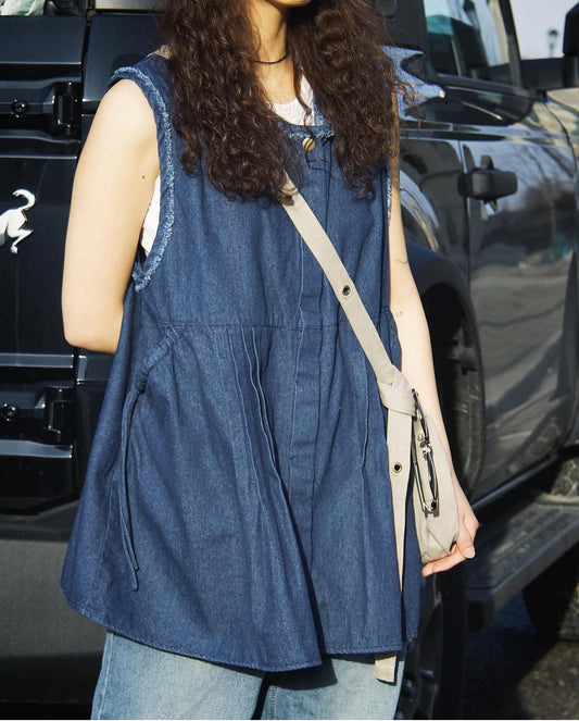 Front button vest